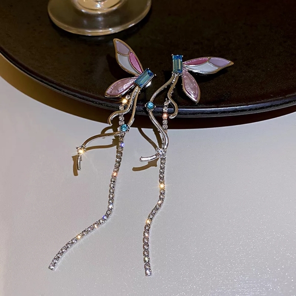 Butterfly Earring - Picture 2 of 13